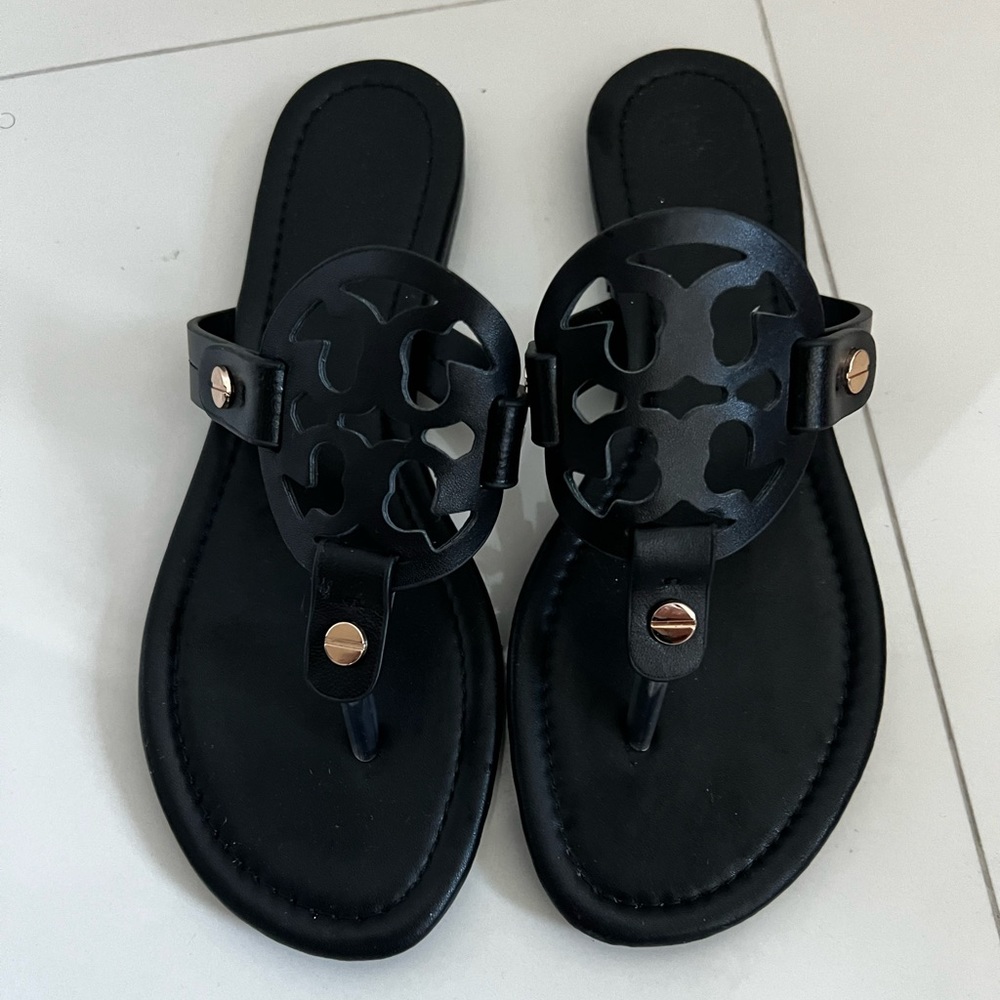 Tory Burch miller sandals 😍😍☁️